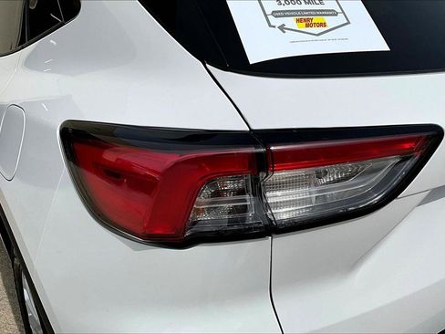 Used 2022 Ford Escape SE FWD image 24