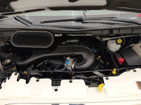 Used 2018 Ford Transit 350 XLT image 37