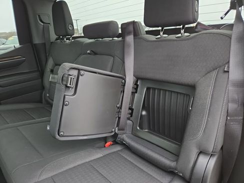 Used 2023 GMC Sierra 1500 Elevation image 34