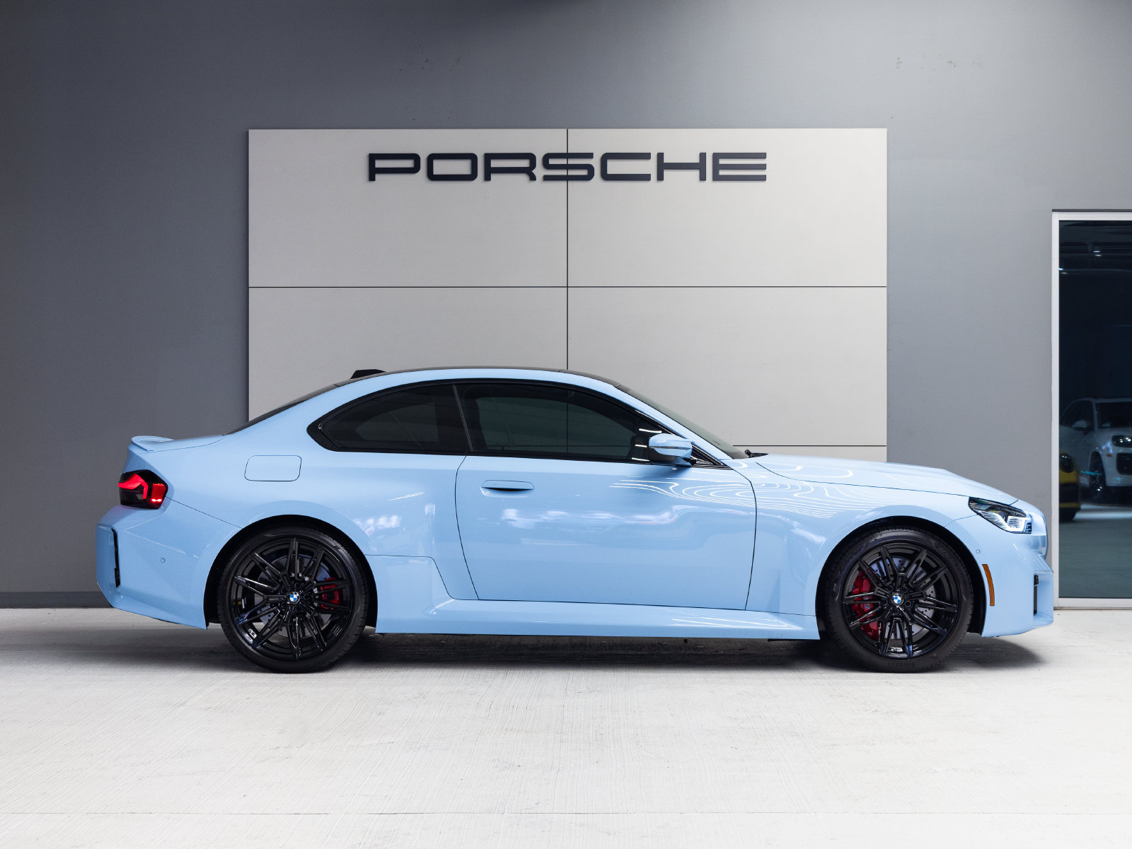 Used 2026 BMW M2 w/ Lighting Package RWD image 8