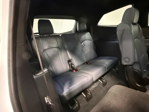 Used 2022 Buick Enclave Premium w/ Experience Buick Package AWD/4WD image 67