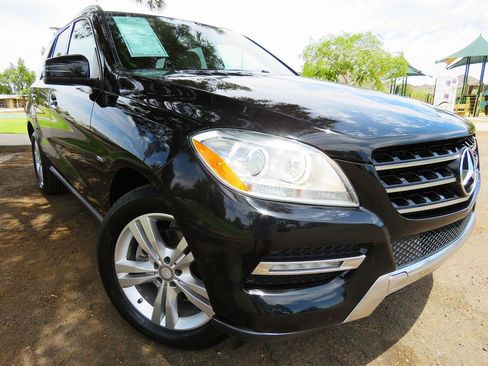 Used 2012 Mercedes-Benz ML 350 4MATIC image 11