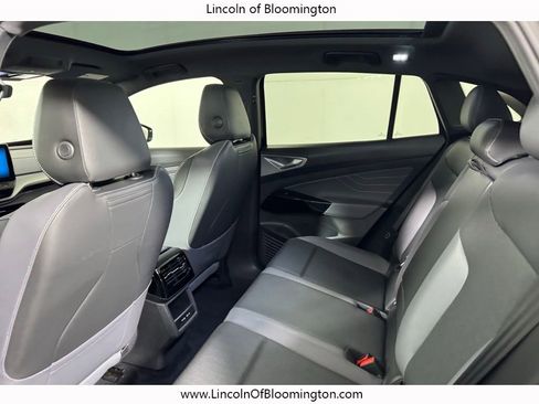 Used 2023 Volkswagen ID.4 Pro S RWD image 29