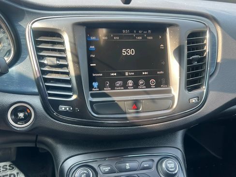 Used 2015 Chrysler 200 S w/ Navigation & Sound Group I AWD/4WD image 21