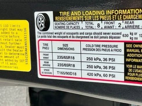 Used 2022 Toyota Highlander LE FWD image 32