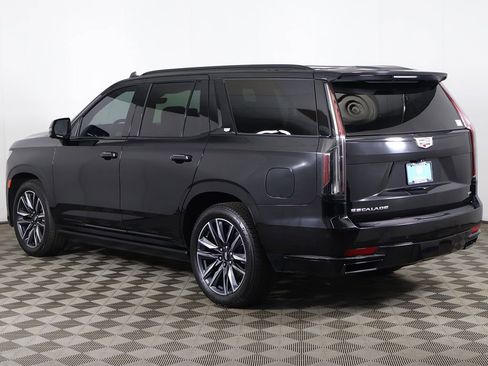 Used 2023 Cadillac Escalade Sport Platinum AWD/4WD image 14