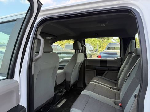 Used 2015 Ford F150 XL w/ Equipment Group 101A Mid AWD/4WD image 12