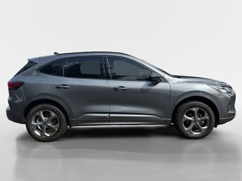 Used 2024 Ford Escape ST-Line w/ Tech Pack #1 AWD/4WD image 3