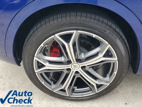 Used 2023 Maserati Levante GT AWD/4WD image 7