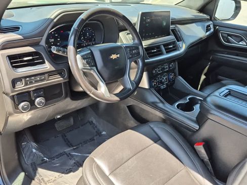 Used 2022 Chevrolet Tahoe LT w/ Luxury Package RWD image 13
