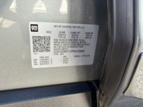 Used 2023 GMC Yukon SLT AWD/4WD image 44