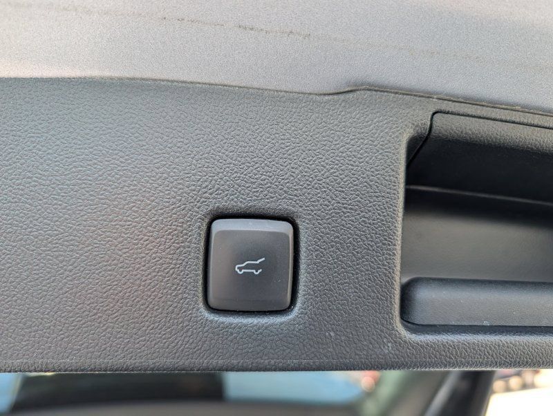 Used 2021 Ford Escape SEL AWD/4WD image 13