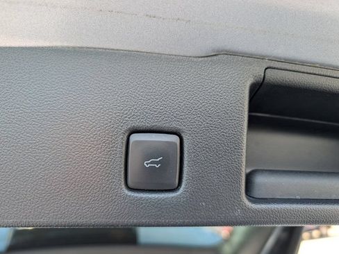 Used 2021 Ford Escape SEL AWD/4WD image 13
