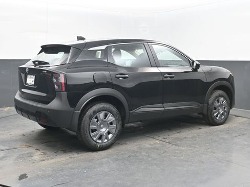 New 2026 Nissan Kicks S image 7