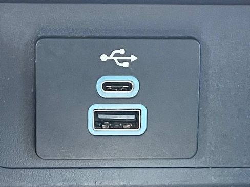Used 2024 Ford Mustang Coupe RWD image 6