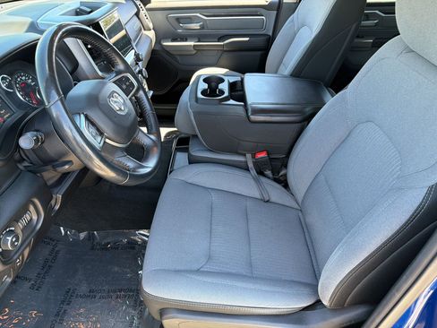Used 2019 RAM 1500 Big Horn AWD/4WD image 5