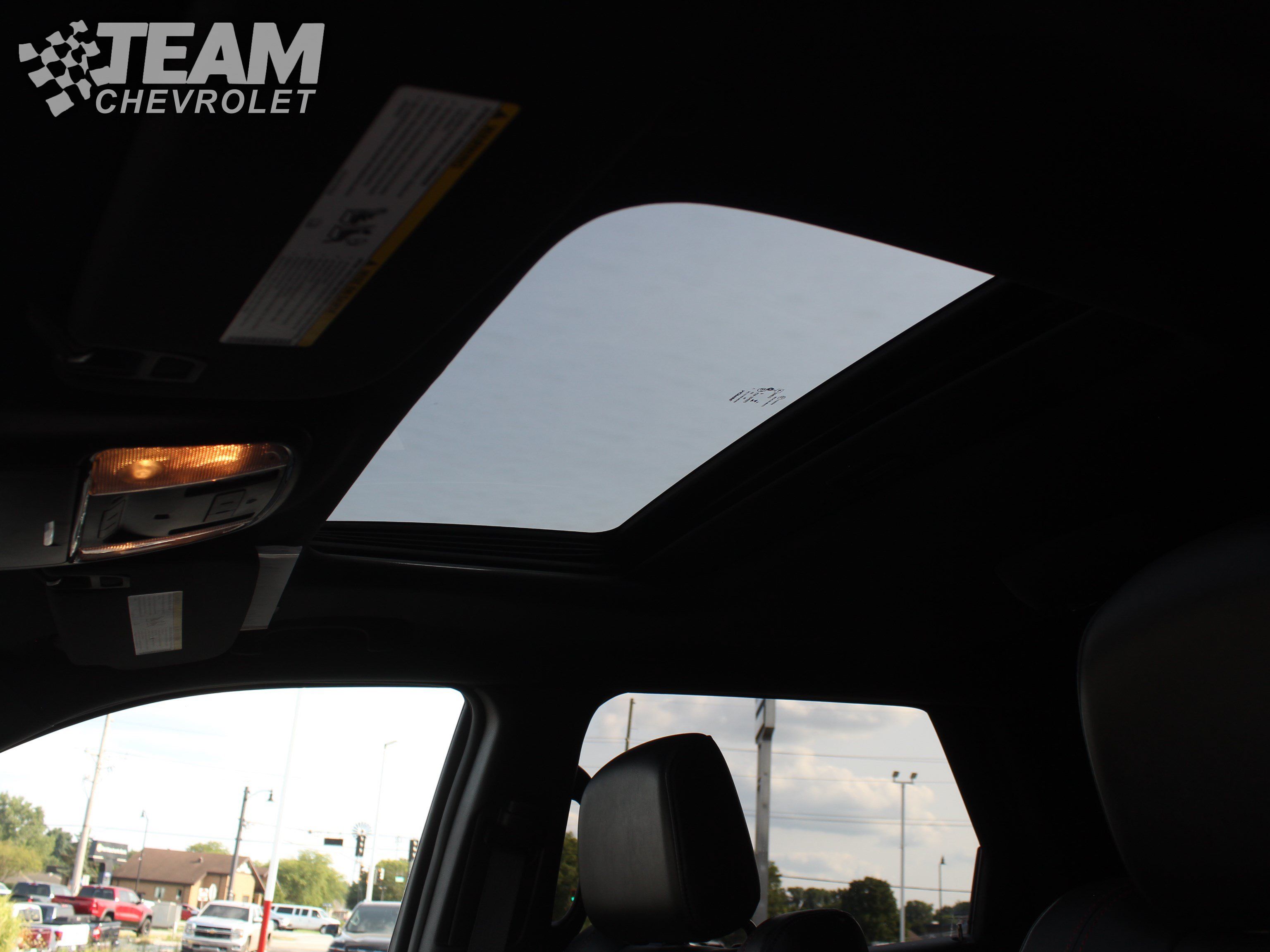 Used 2025 Dodge Durango GT AWD/4WD image 13