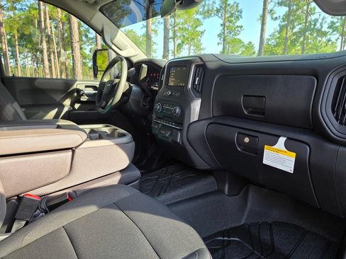 New 2026 Chevrolet Silverado 2500 Custom w/ Custom Convenience Package AWD/4WD image 24