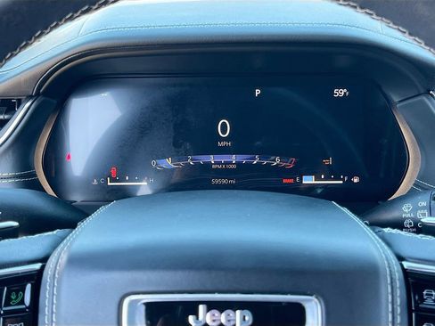 Certified 2022 Jeep Grand Cherokee L Overland image 12