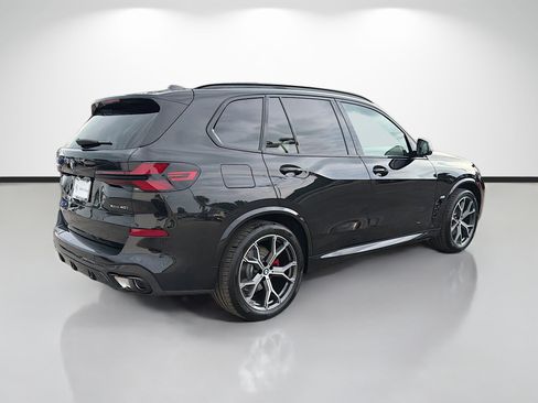 New 2026 BMW X5 xDrive40i w/ Executive Package AWD/4WD image 3