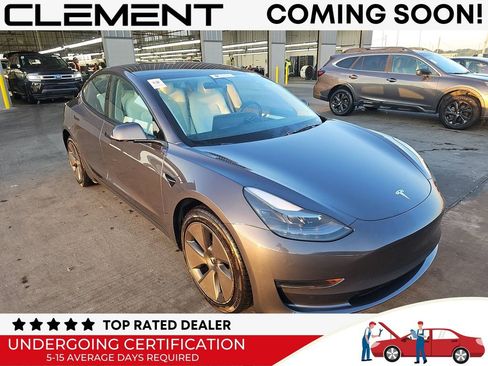 Used 2023 Tesla Model 3 Standard Range RWD image 1