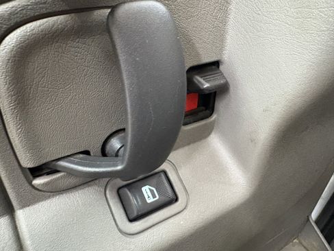 Used 2023 GMC Savana 2500 w/ Driver Convenience Package image 22