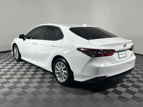 Used 2024 Toyota Camry LE w/ Convenience Package FWD image 10