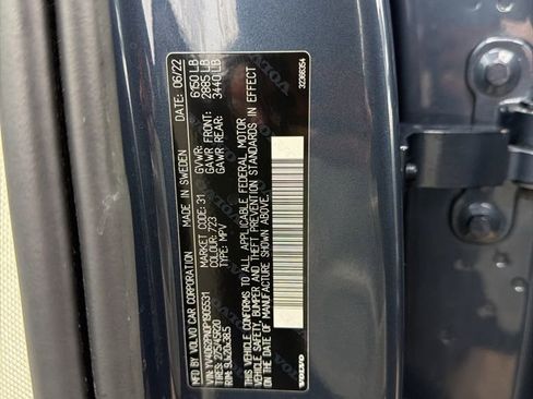 Used 2023 Volvo XC90 B6 Plus image 10