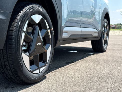 New 2027 Kia Seltos S AWD/4WD image 13