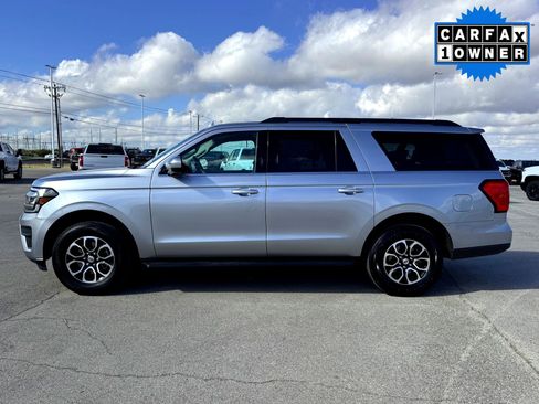 Used 2024 Ford Expedition Max XLT image 10