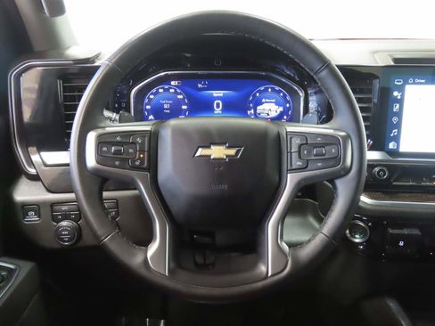 Used 2025 Chevrolet Silverado 1500 LT w/ LPO, Dark Essentials Package image 9