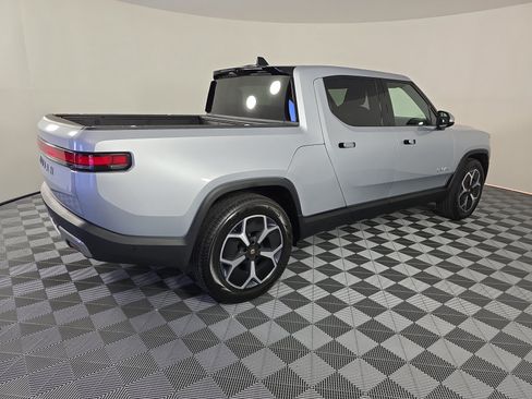 Used 2024 Rivian R1T Adventure AWD/4WD image 5