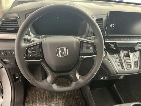 Used 2026 Honda Odyssey EX-L image 17