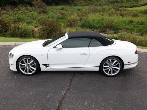Used 2021 Bentley Continental GT V8 AWD/4WD image 65