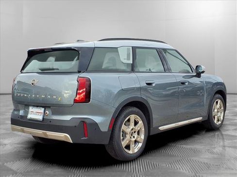 Certified 2025 MINI Cooper Countryman SE image 5