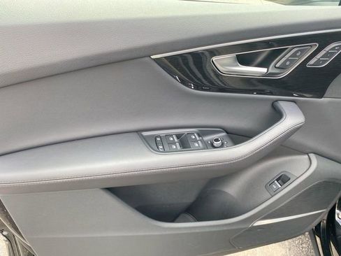 Used 2024 Audi Q7 2.0T Premium Plus image 24