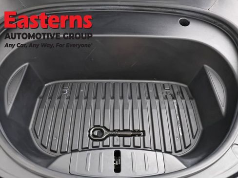 Used 2023 Tesla Model 3 Standard Range image 7