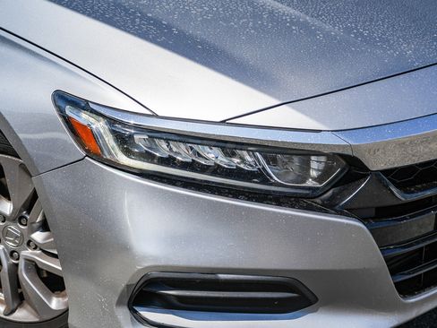 Used 2020 Honda Accord LX image 2