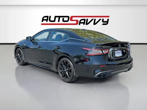 Used 2023 Nissan Maxima SR w/ Sport Mat Group FWD image 5