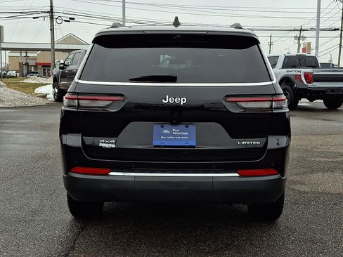 Used 2023 Jeep Grand Cherokee L Limited w/ Luxury Tech Group II image 9