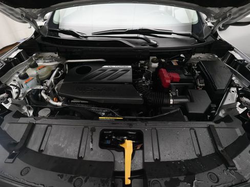 Certified 2024 Nissan Rogue SV w/ SV Premium Package image 3