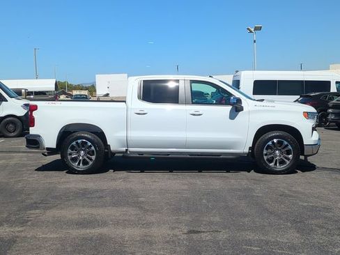 Certified 2026 Chevrolet Silverado 1500 LT AWD/4WD image 9