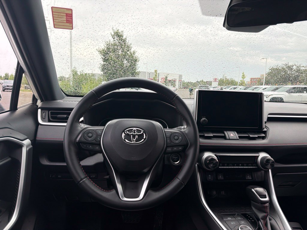 Used 2025 Toyota RAV4 SE AWD/4WD image 21
