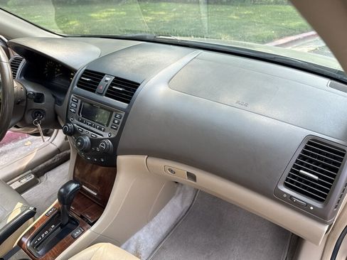 Used 2006 Honda Accord EX image 22