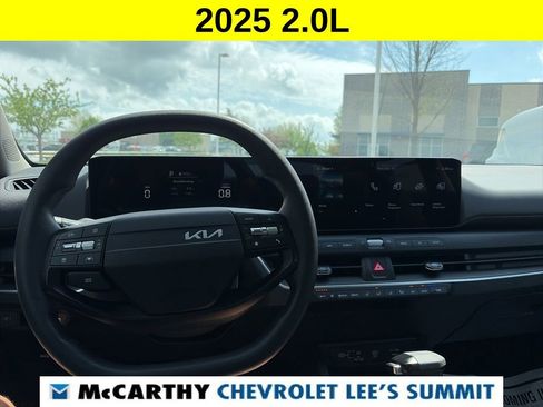 Used 2025 Kia K4 FWD image 23
