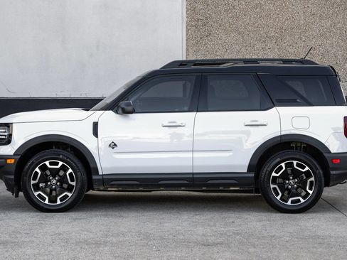 Used 2024 Ford Bronco Sport Outer Banks AWD/4WD image 9