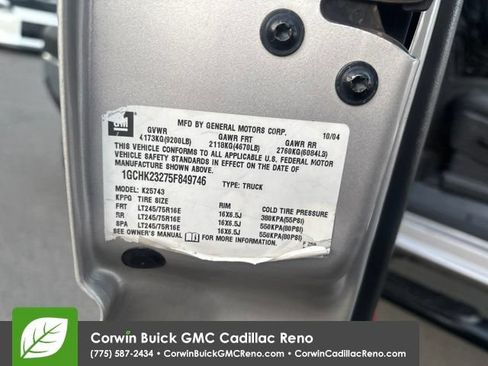 Used 2005 Chevrolet Silverado 2500 LT w/ Heavy-Duty Power Package AWD/4WD image 42