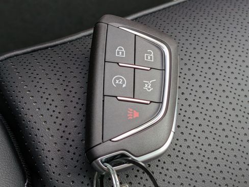 New 2027 Cadillac Vistiq Sport AWD/4WD image 36