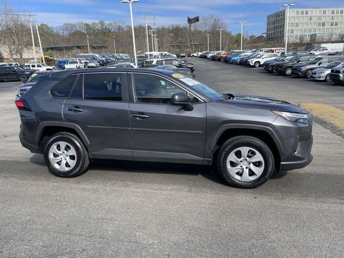 Used 2024 Toyota RAV4 LE image 7