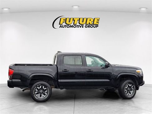 Used 2021 Toyota Tacoma 4x4 Double Cab image 4